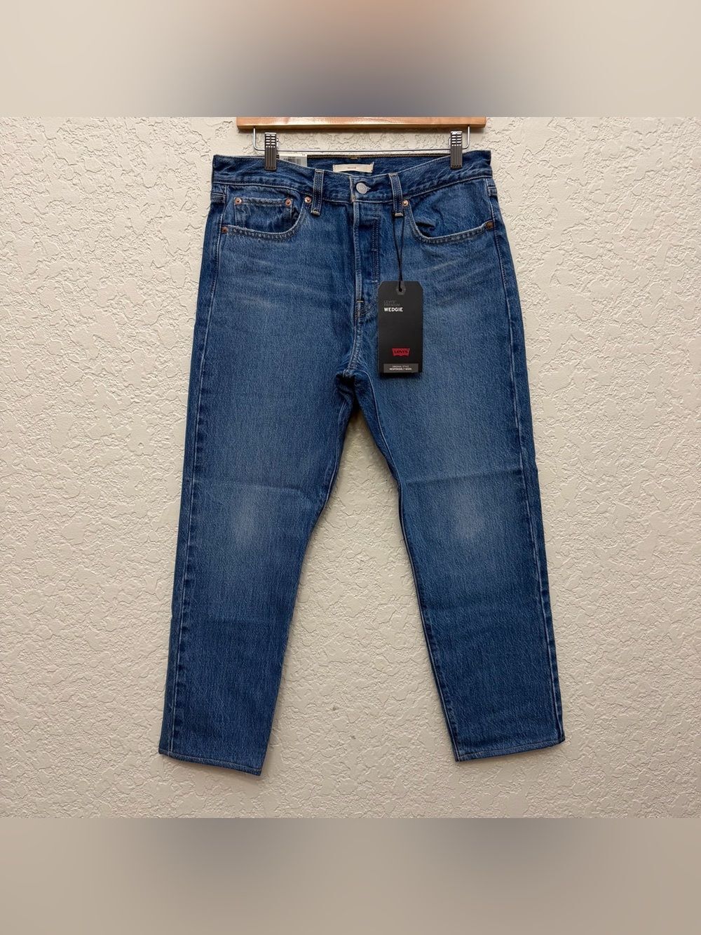 Levi's NEW Wedgie Jeans 